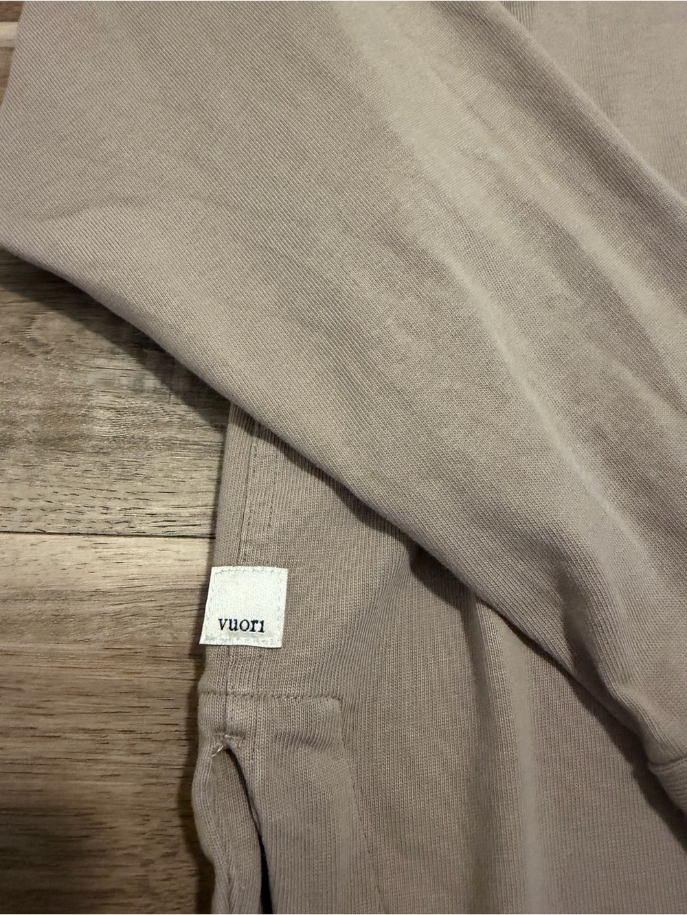 Vuori Womens Mackenzie Cropped Shirt Jacket Beige Cotton Relaxed Fit M-L-EUC - Picture 3 of 8